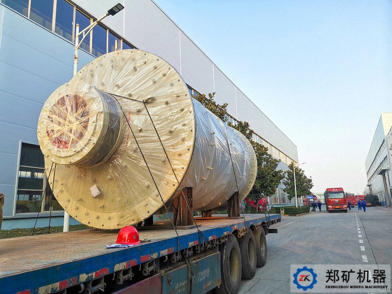 新疆某國際物流公司?2.4x4.75m球磨機(jī)項(xiàng)目